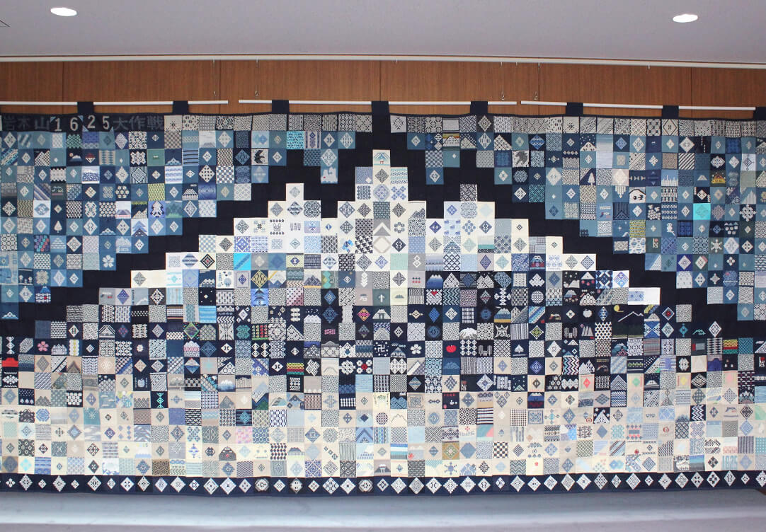 岩木山こぎんタペストリー